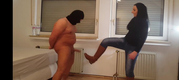 💯New video out now! 🆕  💖Hard what in the balls💖 [1080p]  👉 https://t.co/eGEroB6TJM 👈  @faphousecom #Ballbusting<a href="/tag/bdsm"class="tags"><span>#bdsm</span></a><a href="/tag/femdom"class="tags"><span>#femdom</span></a><a href="/tag/german"class="tags"><span>#german</span></a><a href="/tag/ballbusting"class="tags"><span>#ballbusting</span></a>