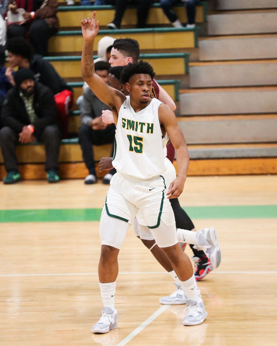 6'3 2023 Markquan Gilbert <a href="/blessedqun/">quan🖤</a> (<a href="/BenLSmithBBall/">Smith Coach Partee</a>) strong, physical guard. Good finisher at the rim. Uses his body really well. Gets to his spots in the midrange. Rebounds well for his position. #PhenomTourneyTown #HealthyBlueNC