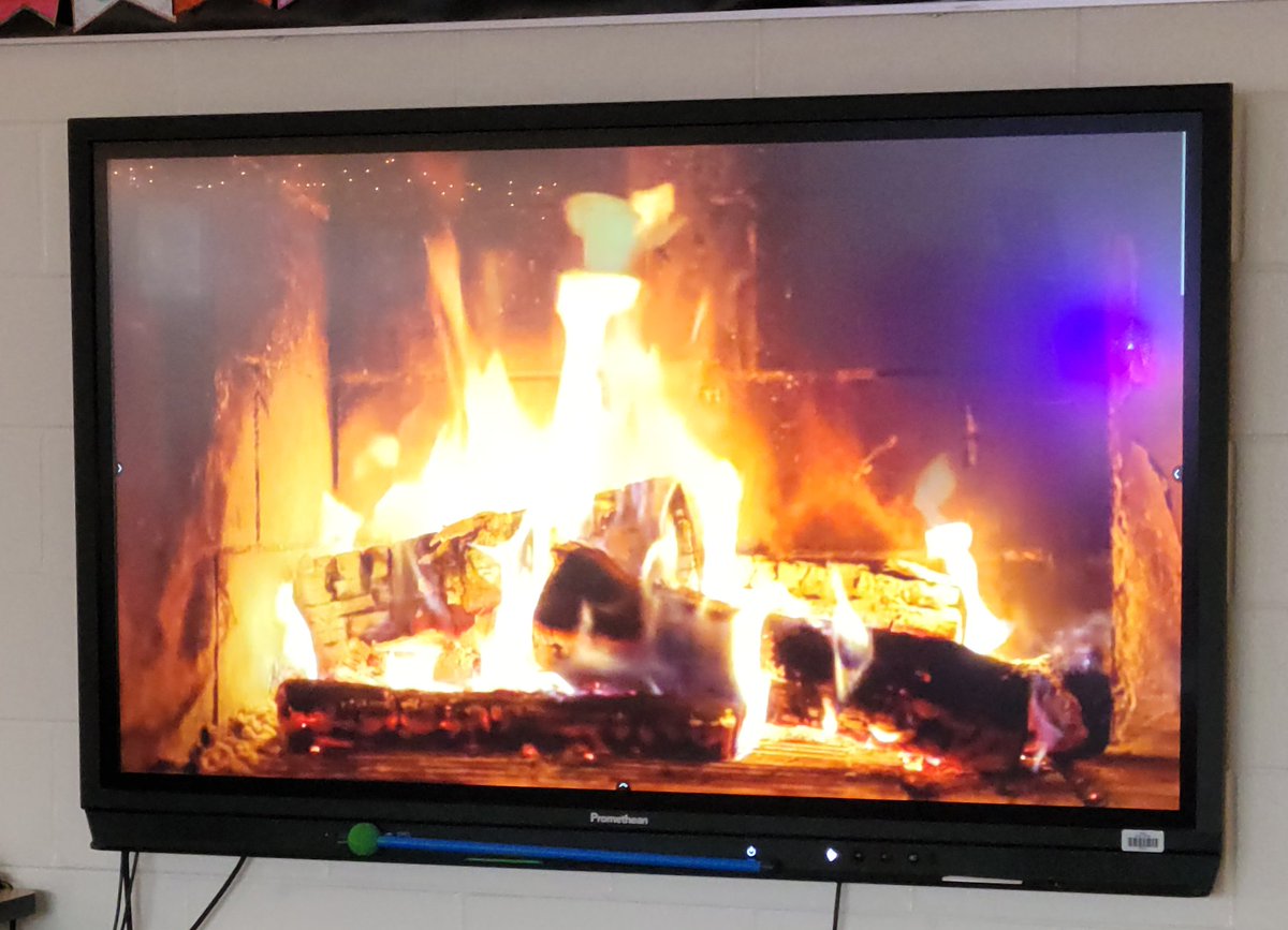 Kelleher3rd's tweet photo. Cozy fire in third grade during worktime. ❤️ This time of year in our classroom. #Christmas #cozyfire #thrirdgrade #miltonpride https://t.co/bJpqeJPx7S