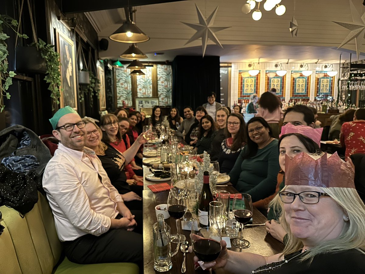 pearl_avery's tweet photo. @StMarksHospital @BowelsOfStMarks #TeamIBD @KamperidisNik @jadio76 #Christmas Night out lovely evening had by all ๐ทwho could come and we missed those not able to make it this time ๐ฐ๏ธ ๐
๐ป๐ great food #GrandJunctionArms https://t.co/bSnQMK8JzE