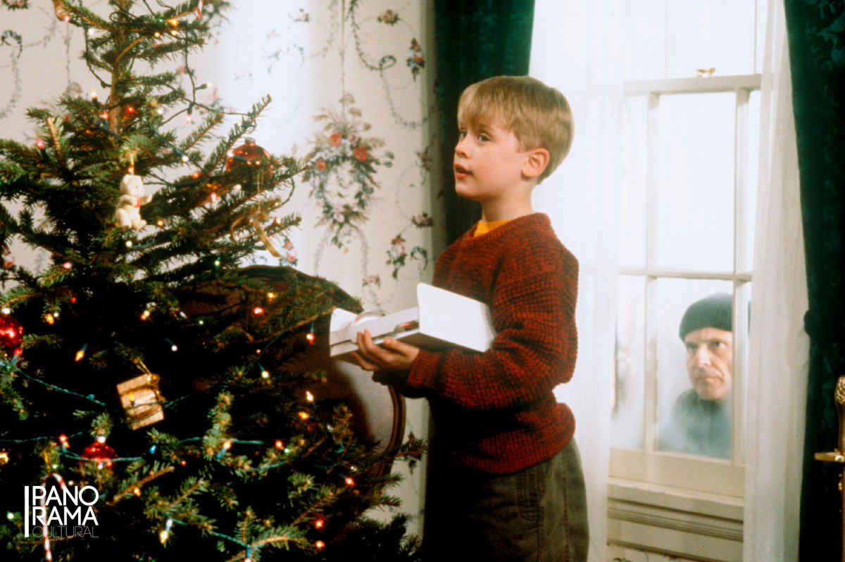 PanoramaCultur's tweet photo. #CINE Ya en #UVKMulticines el clásico navideño que continúa marcando a nuevas generaciones: #MiPobreAngelito (1990) –en una versión remasterizada –. Ingreso gratis para niños menores de 13 años por cada adulto. Entradas aquí: https://t.co/JGmAInxMN7 https://t.co/c90WjBhHYG