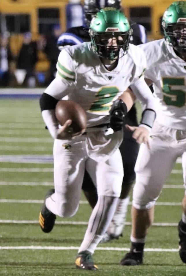 1,672 yards rushing, 1,395 yards passing, 25 offensive TDs and 1 reception for 19 yards. 49 total tackles, 3 TFLs and a pick 6. I’d vote this dude 2022 Mr. Football.