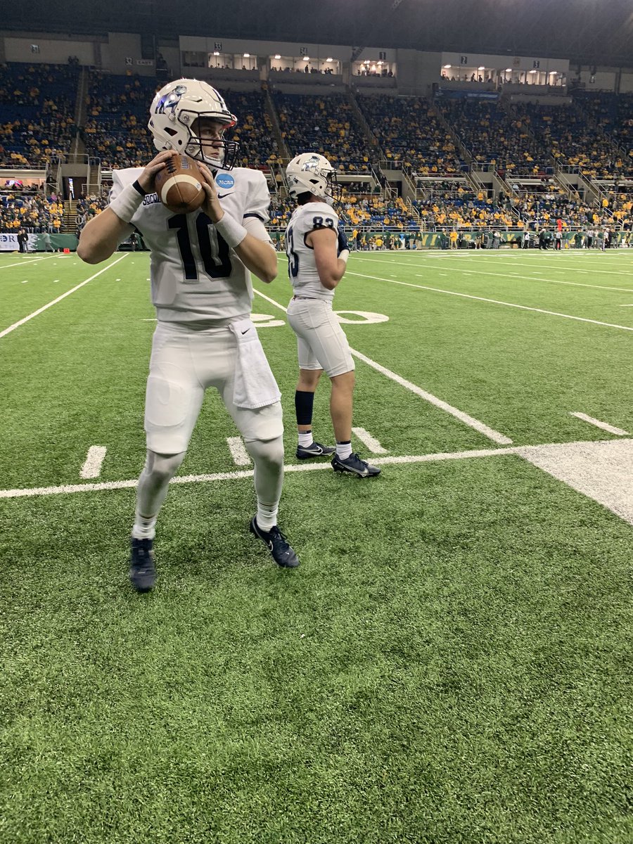 1 quarter down in the dome.