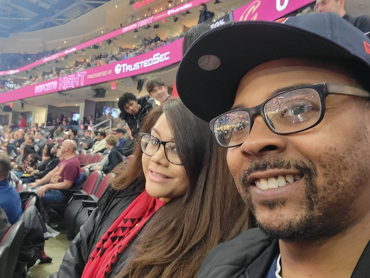Alamazin77's tweet photo. We're out here for revenge! Let's go CAVS! #LetEmKnow https://t.co/8e6lPJklGp
