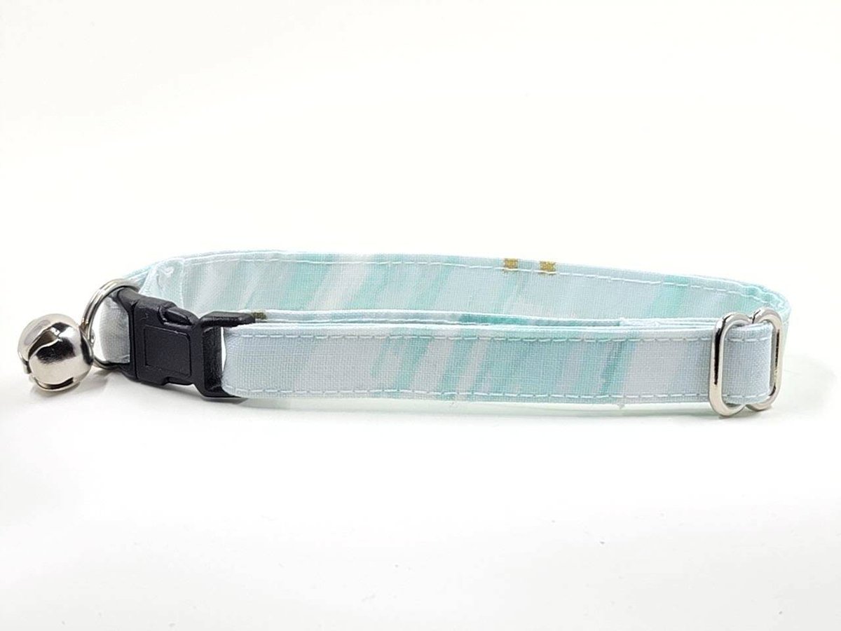oddballcattoys's tweet photo. Excited to share the latest addition to my #etsy shop: Marbled Teal Cat Collars for Small Kittens to Large Cats, Breakaway Cat Collars Made with Thin Flexible Durable Fabric, Cute Kitten Collar https://t.co/8vouW5cdKT #flat #no #quickreleasebuckle #cat #tealcatcollar # https://t.co/AoU4AfV2RD