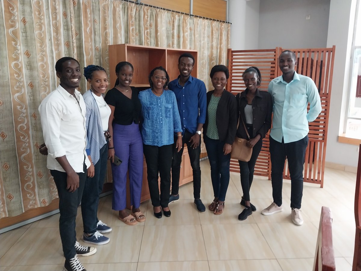 En ce 5/12/2022, le Comité Exécutif d' <a href="/InciSioNBurund1/">InciSioN Burundi</a> a tenu une réunion pour le lancement d'un Projet en partenariat avec <a href="/PDOS_BI/">PDOS</a>.