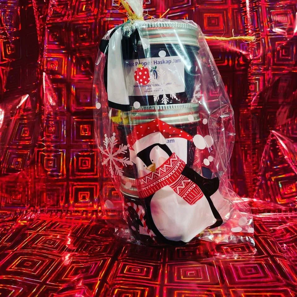 bokeybloomsfarm's tweet image. Are you looking for a #shoplocal stocking stuffer. Our sampler pack would be perfect. It has a Haskap jam, Haskap jelly and a hot pepper Haskap jam all for $11.50. We can also customize. Don&apos;t hesitate to reach out for details.