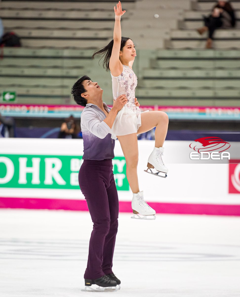 edeaskates's tweet image. Pairs Result ⁠
Congratulations #edeafamily!👏🏽👏🏽⁠
🥇Riku MIURA / Ryuichi KIHARA 🇯🇵
🥈Alexa KNIERIM / Brandon FRAZIER 🇺🇸
🥉Sara CONTI / Niccolo MACII 🇮🇹
4 Deanna STELLATO-DUDEK / Maxime DESCHAMPS 🇨🇦
5 Rebecca GHILARDI / Filippo AMBROSINI 🇮🇹
6 Emily CHAN / Spencer Akira HOWE 🇺🇸