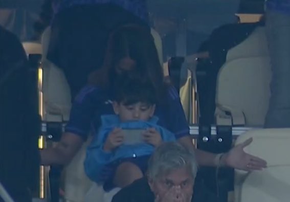 ANTONELLA REPRESENTA A TODO EL PAIS 

VAMOS ARGENTINA LA CONCHA DE LA LORAAA