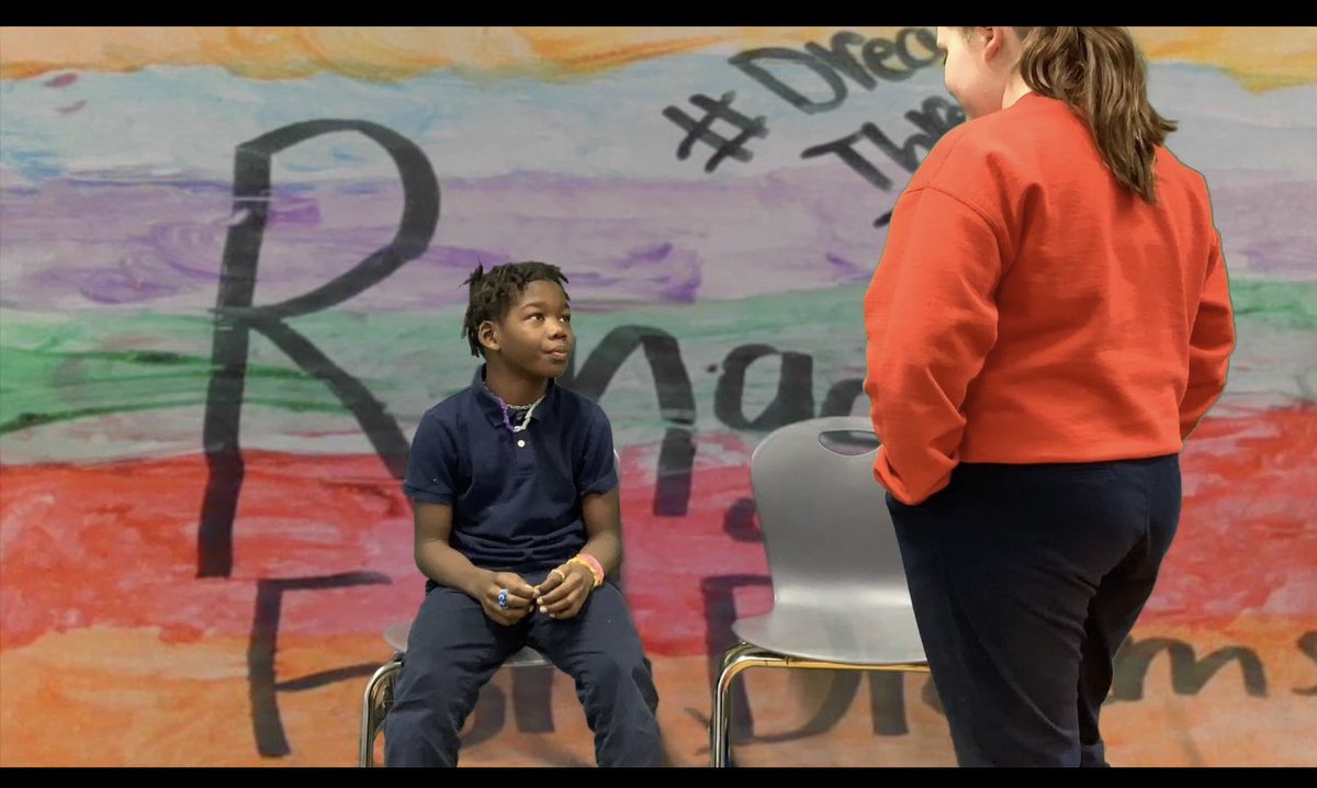 HeunLibrary's tweet image. Today our 4th graders got to use the green screen to insert backgrounds for their very own market day commercials! Each group created a product and is advertising it to the grade. @Schaffner063 #JCPSDigIn #ZoneOnederful