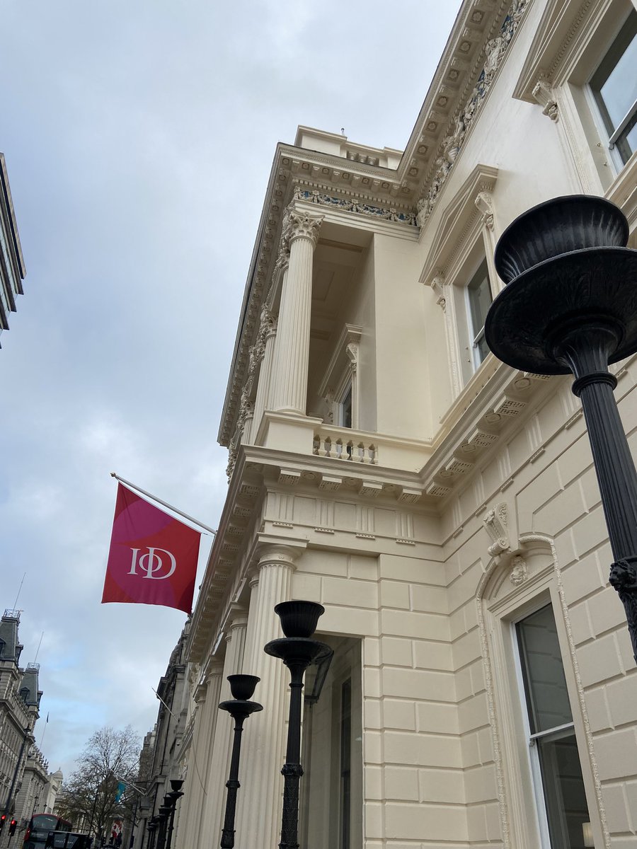 Leena Maglorie tweet media