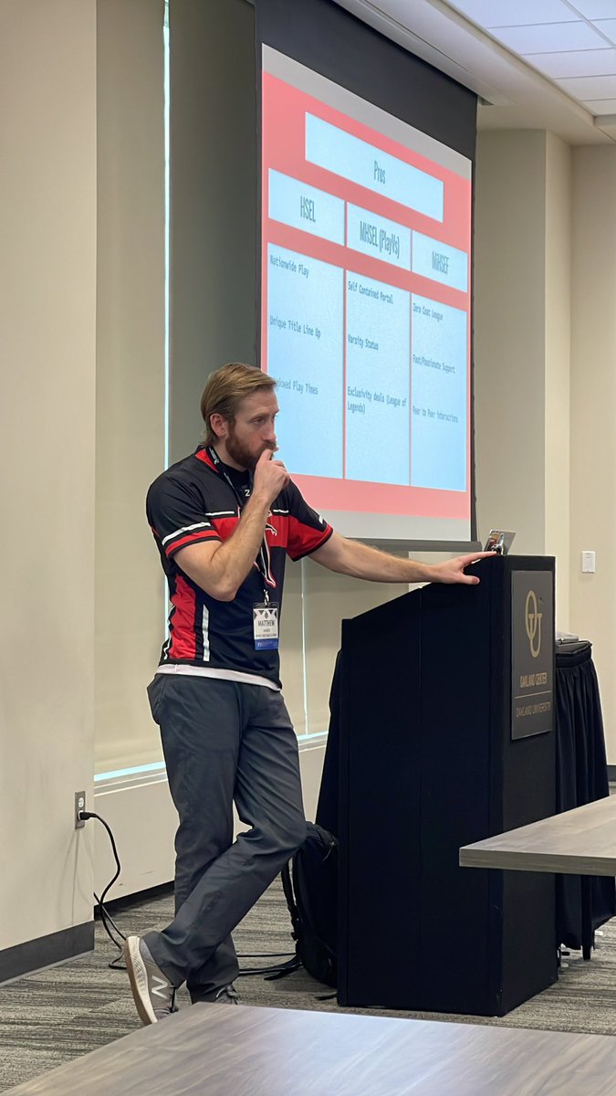 Getting the newb guide to starting an HS esports program from Divine Child coach Matt Mooney. Thank you @MASSP_esports for a great event!