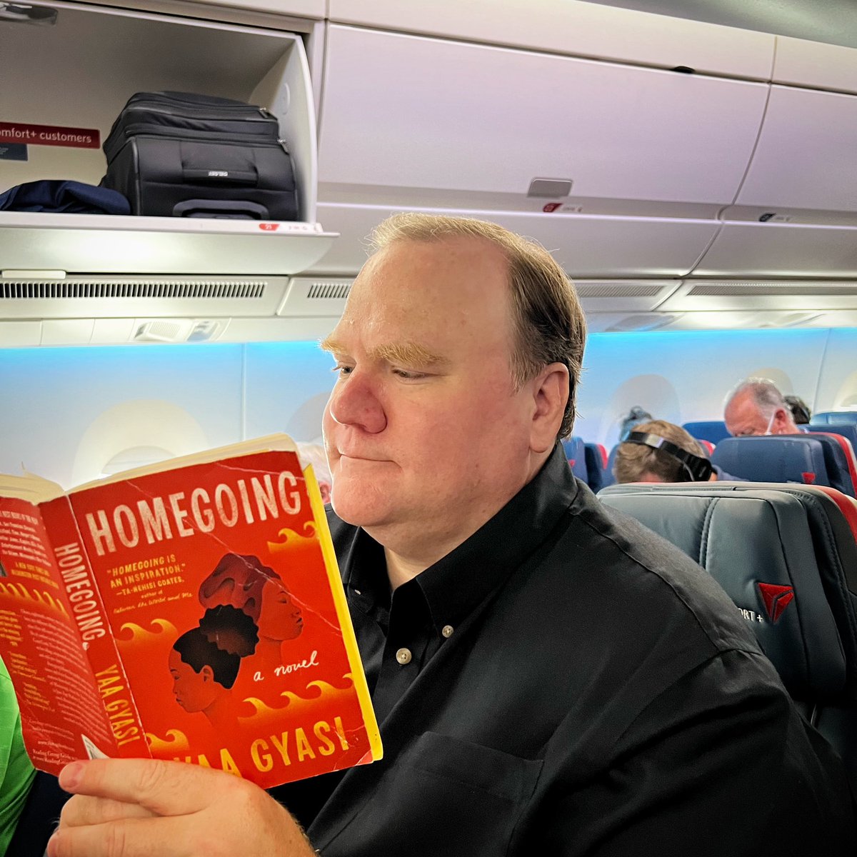 DeltaState_DEI's tweet image. Need a good book for your holiday traveling? #neabigreadbolivarcounty has copies of “Homegoing” for Bolivar Countians! Register at tinyurl.com/neabigreadboli…. Get your book before December 16! More info at deltastate.edu/dei/big-read.
