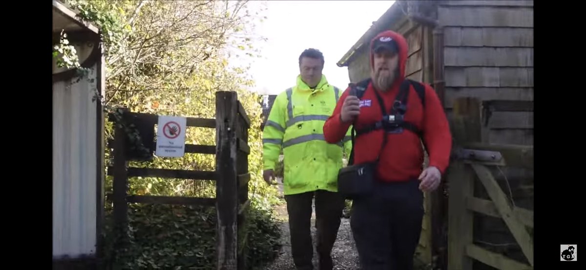 Here’s our friend #AuditingYorkshire aka Kevin Waterhouse in the red. Smile for the camera Kevin. <a href="/NOTDJAudits/">Audits The Auditors</a>