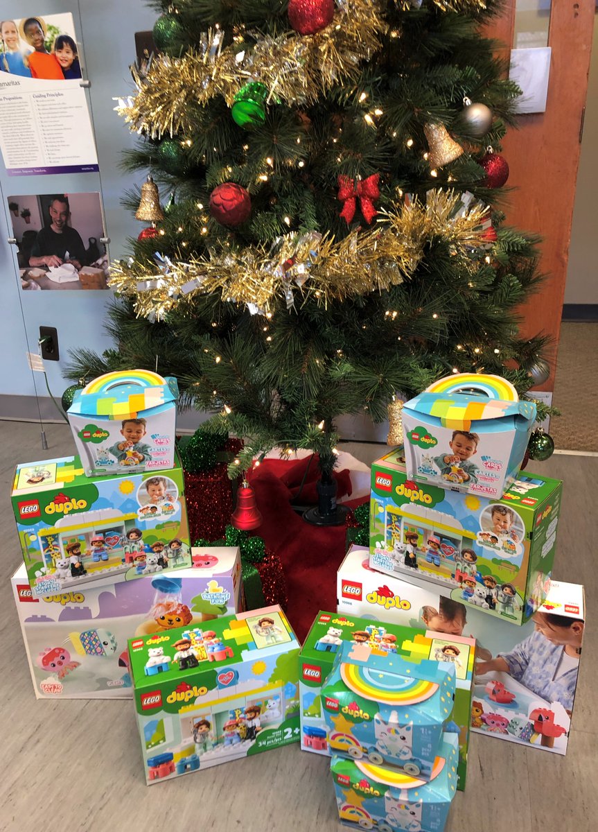 Huge shoutout to <a href="/TicketToDream/">Ticket to Dream</a> for building up holiday spirits by donating 58 Lego Duplo gifts! We appreciate your help making this season extra special for kiddos in foster care. ❄️ 🎁 ☃️ 
YOU ROCK!