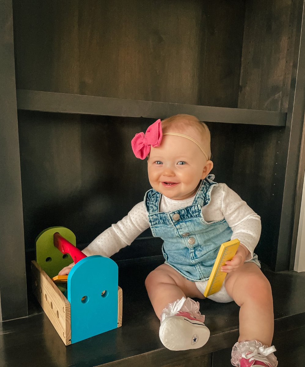LLHDFW's tweet photo. Our director of cuteness working at some jobsites before the weekend!  #lingenfeltercustomhomes #customhomebuilder #dfw #dallashomebuilder #lch #newhome #customhome https://t.co/fxedODReO8
