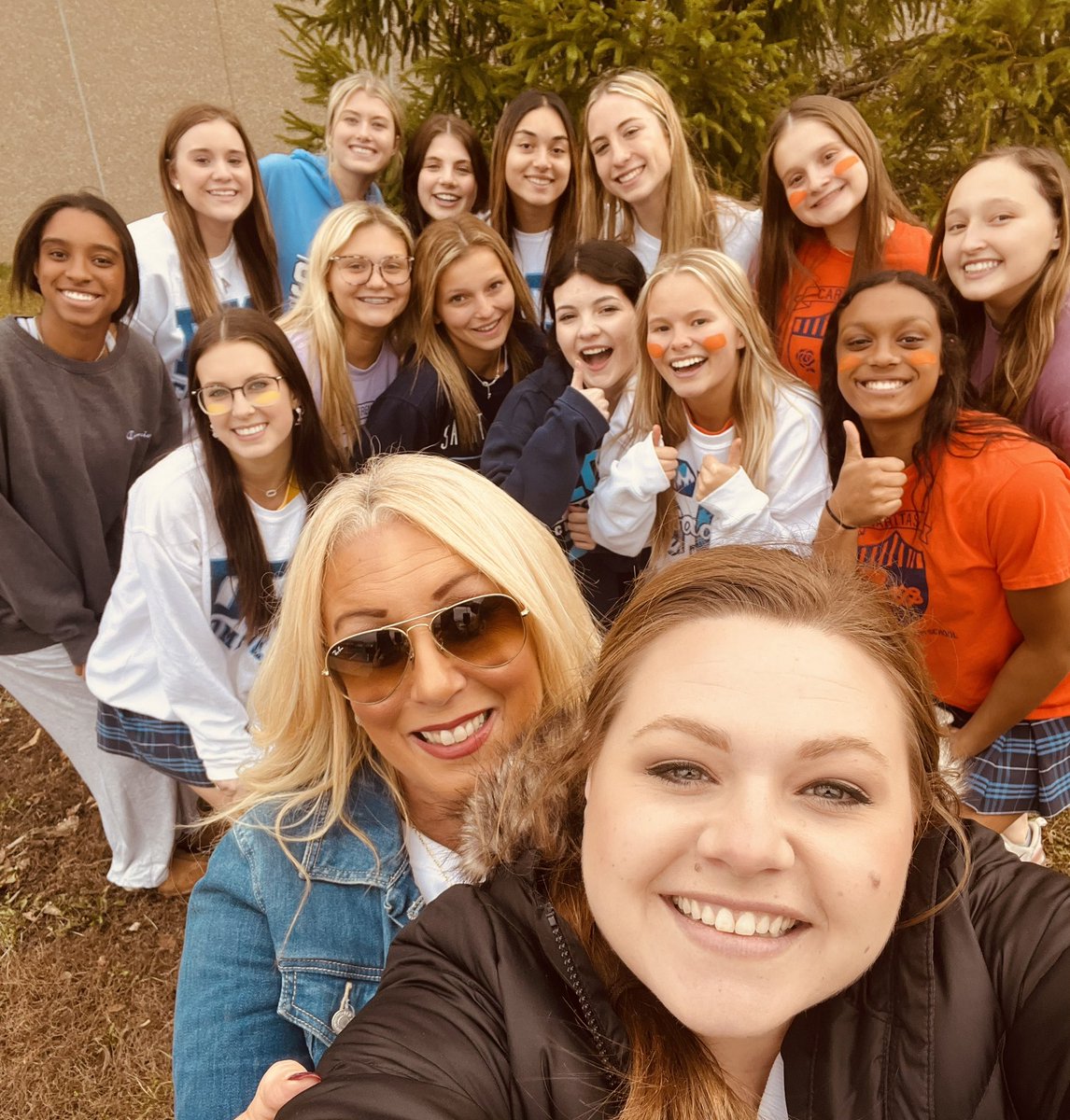 DCC HEADED TO STATE!💙🎉<a href="/sdhsathletics/">sdhsathletics</a> <a href="/StDominicHS/">St. Dominic High School</a> <a href="/DeanTockSDHS/">SDHS_PrinTock</a>