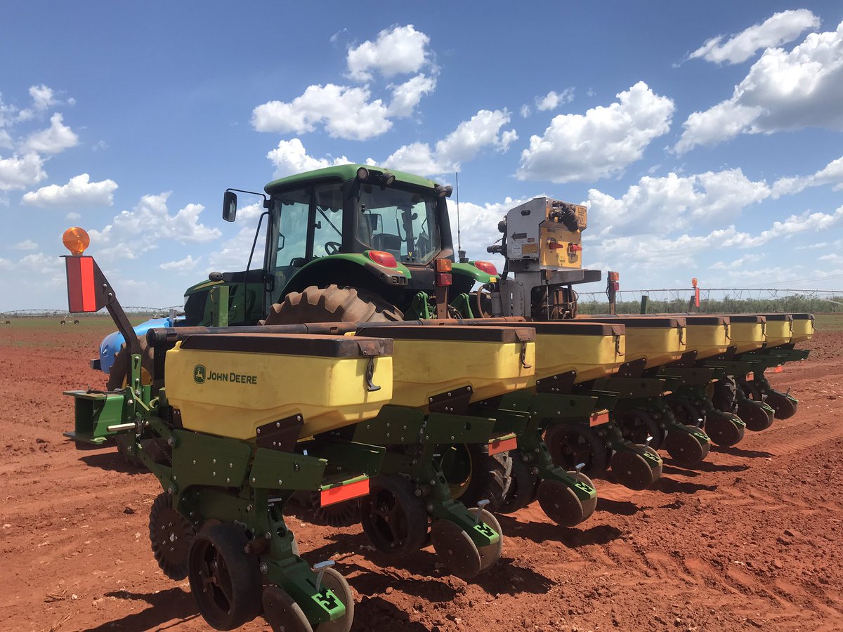 Stephen Frahm (@rdovnet_stephen) on Twitter photo Last new planter delivery for our cotton customers in the top end. <a href="/JohnDeereAUNZ/">John Deere (AU, NZ)</a> 8 row fitted with <a href="/LQSystems/">Liquid Systems (SA)</a> to get some liquid fert down with the seed. Now to wait for the storms to roll in so we can plant. <a href="/RDOequipmentAU/">RDO Equipment Australia</a> <a href="/VnetPrecisionAg/">VNET Precision Farming</a> π¦πΊπ± Last new planter delivery for our cotton customers in the top end. <a href="/JohnDeereAUNZ/">John Deere (AU, NZ)</a> 8 row fitted with <a href="/LQSystems/">Liquid Systems (SA)</a> to get some liquid fert down with the seed. Now to wait for the storms to roll in so we can plant. <a href="/RDOequipmentAU/">RDO Equipment Australia</a> <a href="/VnetPrecisionAg/">VNET Precision Farming</a> π¦πΊπ±