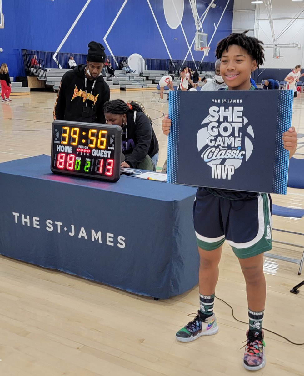 CghrMedia's tweet photo. 🏀 #CGHRMedia

#SheGotGameDC

@SheGotGame7 

Final
#DuvalHS (MD) - 13
VS
#STMarysRyken (MD) - 88

#Ryken
2023 - Guard - Mejhia Chase - 33 Pts

#Monster Game to start off the day....

#MDBallers

#CarolinaGirlsHoopsReport https://t.co/HiwvEuIlO5