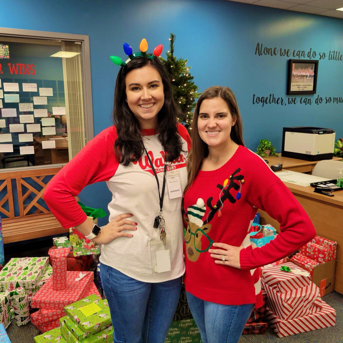 JWESfamily's tweet photo. Happy Friday, Walker Hurricanes! 🤗
We wrapped up another week of Walker Winter Fun today, and we jingled all the way to the weekend! 🔔 We hope everyone has a safe + fun weekend with their friends and families ♥️
#WalkerStrong #TeamWalker #SCPS #WalkerWinterFun https://t.co/7xJrXD6R58