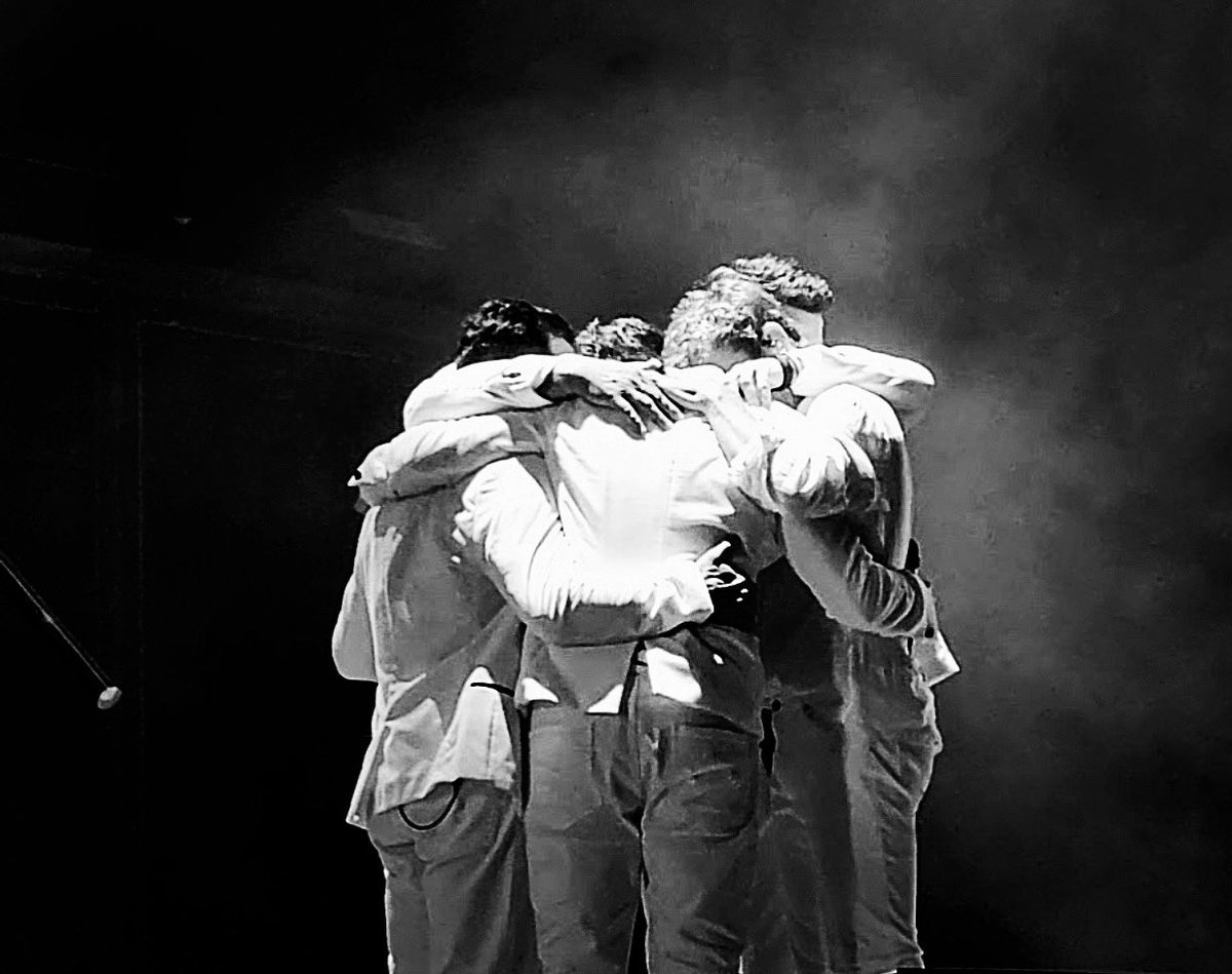 Blockheadbrazi1's tweet photo. Can’t wait to see them together again! https://t.co/i2Bbfhm0Vk