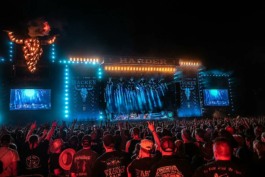 Unsigned American Bands! 
The stage is waiting for you...
Only a Few Days Left To Apply to Wacken Metal Battle USA
Are You The Band To Conquer Them All 
and Play Wacken Open Air 2023!
Apply at metalbattleusa.com/apply/
Deadline is December 15, 2022 at 11:59PM PST