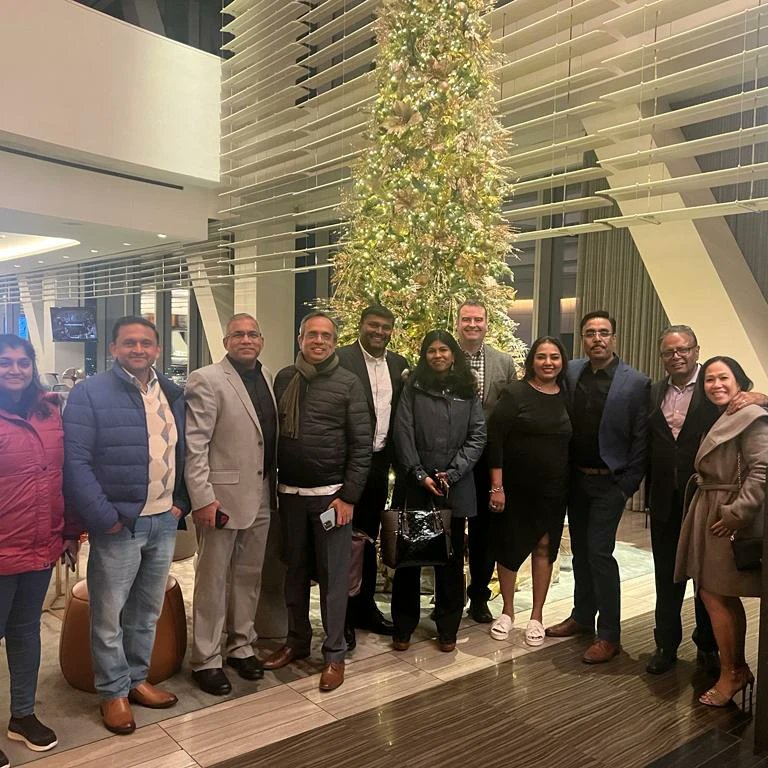 RtwLogistics's tweet photo. Make it a night to remember 🎉🥂
Here's a sneak peek at our amazing Year End Party - Word Hard, Party Harder! 🙌⚡️
#rtwparty #RTW #rtwlogistics #logisticsservice #USA #officepics #officeparty #yearendparty #yearend2022 #team #officecolleagues #freightsolution https://t.co/NkfFgBAzoD