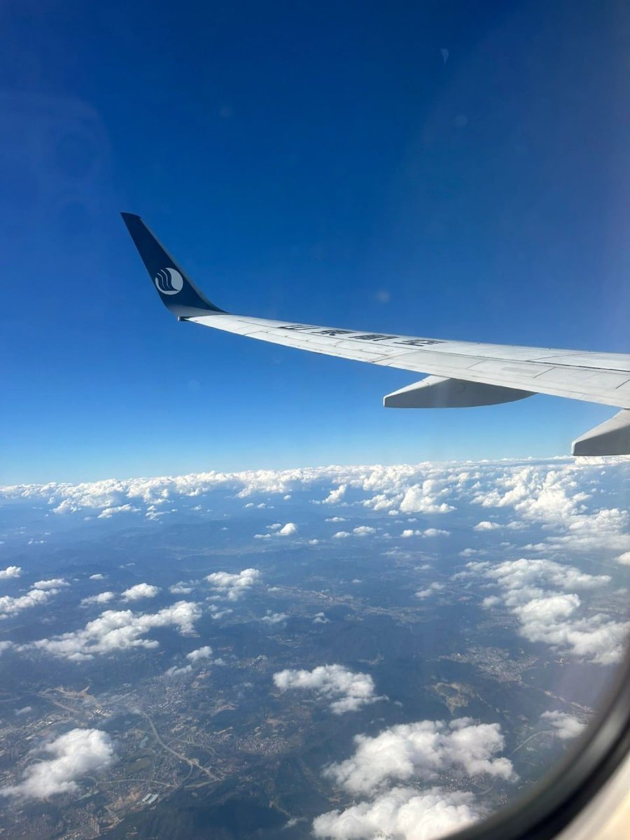 BelleS199's tweet photo. Jobs fill your pockets, adventures fill your soul #Travel #Enjoylife https://t.co/SP3CYWYtaw