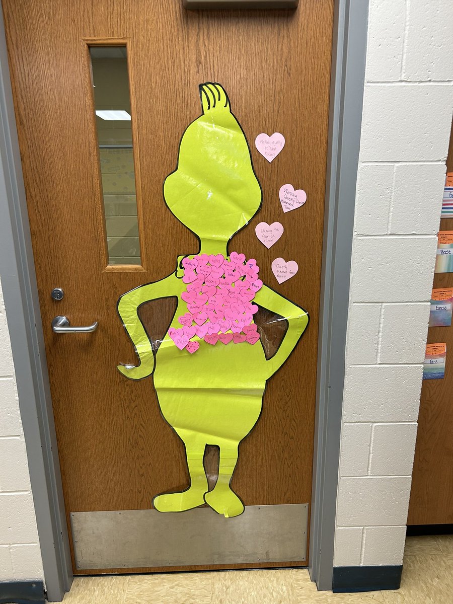 Our Grinch’s heart is certainly growing with all of the acts of kindness in 4D! #lakeviewvikes