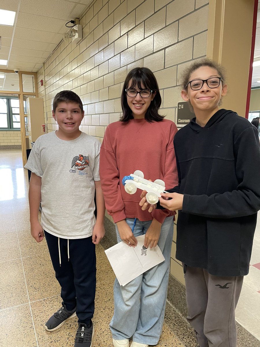 Pulaski26AP's tweet photo. Students used the engineering design process to build a rocket racer and refine it using Newtons Three Laws … #stem #engineeringdesign #pulaski #mercystem #futureengineers https://t.co/I6Lg703BEB