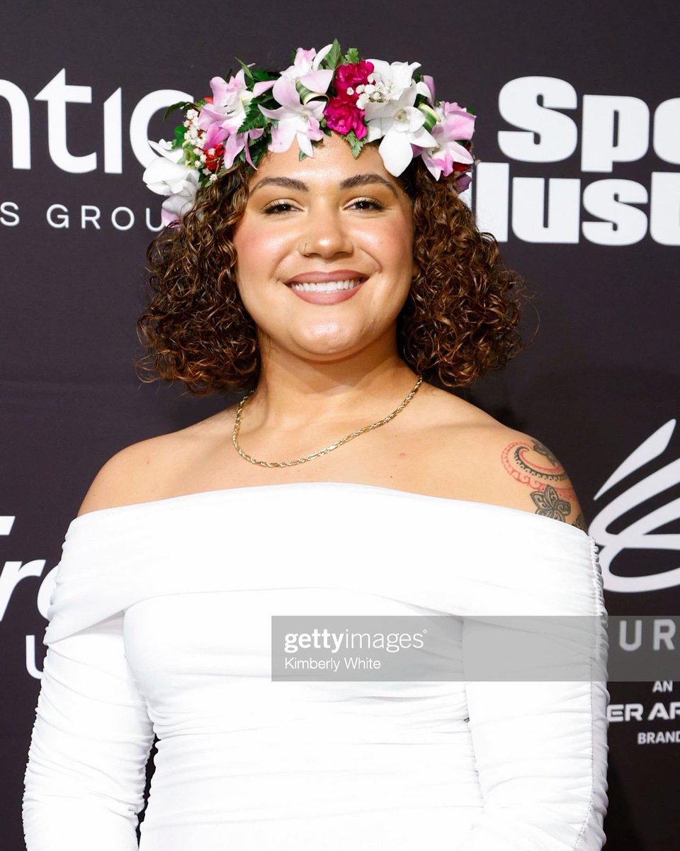 Our 2022 Sports Illustrated Female Athlete of the Year, @78jocelyn_alo 🥹

(📸 Getty Images)