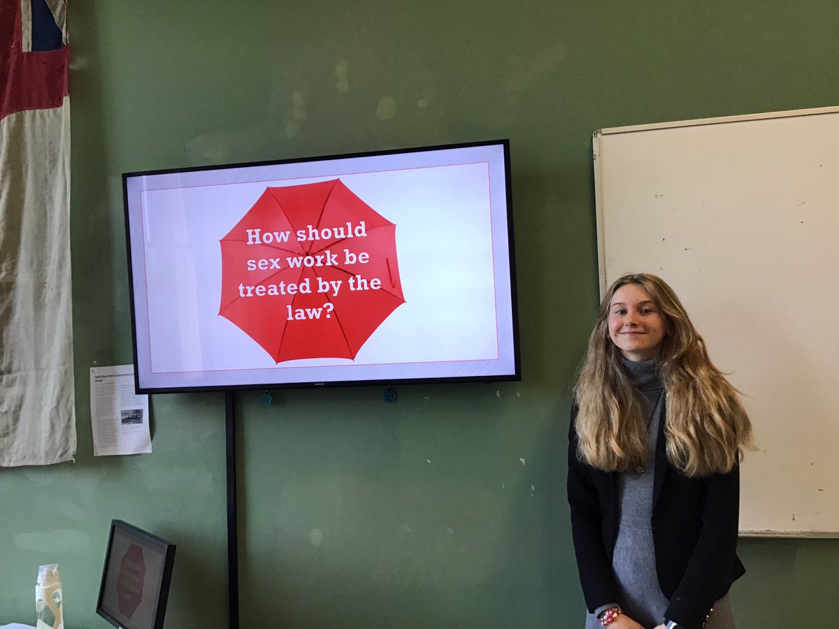 RCSixthForm's tweet photo. What do transgenic animals and the legal insanity defence have in common? They’re just two of the topics @RendcombCollege students have explored in their EPQ. Great presentations mark the near completion - well done! #curiosity #criticalthinking https://t.co/6K8HIhJMy1