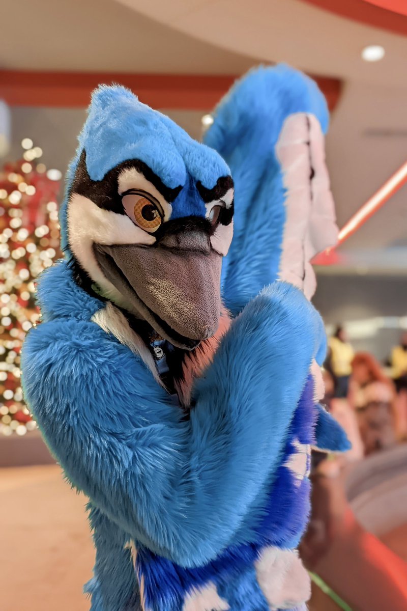 oƃᴉʇɹǝʌNI (@vertigojay) on Twitter photo It isn’t an attempt to dab! I’m just…pointing out the way 👉👉
…never mind to what specifically!
#FursuitFriday
🧵🪡: <a href="/MadeFurYou/">Made Fur You</a> It isn’t an attempt to dab! I’m just…pointing out the way 👉👉
…never mind to what specifically!
#FursuitFriday
🧵🪡: <a href="/MadeFurYou/">Made Fur You</a>