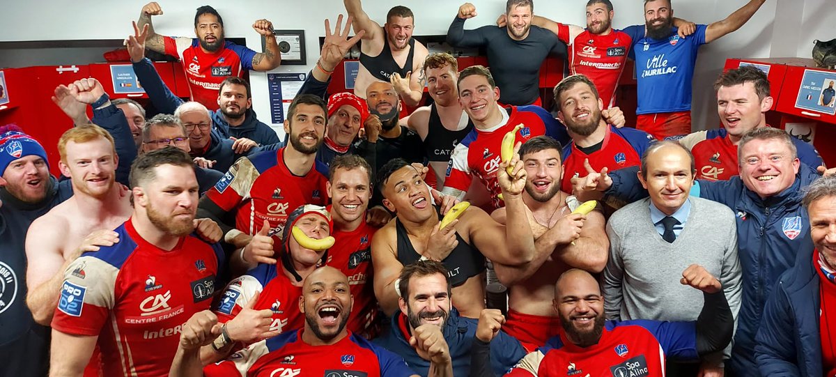 SArugbyofficiel's tweet photo. #SARCV
Voici la nouvelle photo de victoire de nos Rouge et Bleu ! Allez le @SArugbyofficiel !
Bravo à tous !! 🍌🍌
#SAfamily #StadeAurillacois #Bienplusquunmaillot
🔴🔵🏈🏈💪💪 https://t.co/gFrfDm7qwS