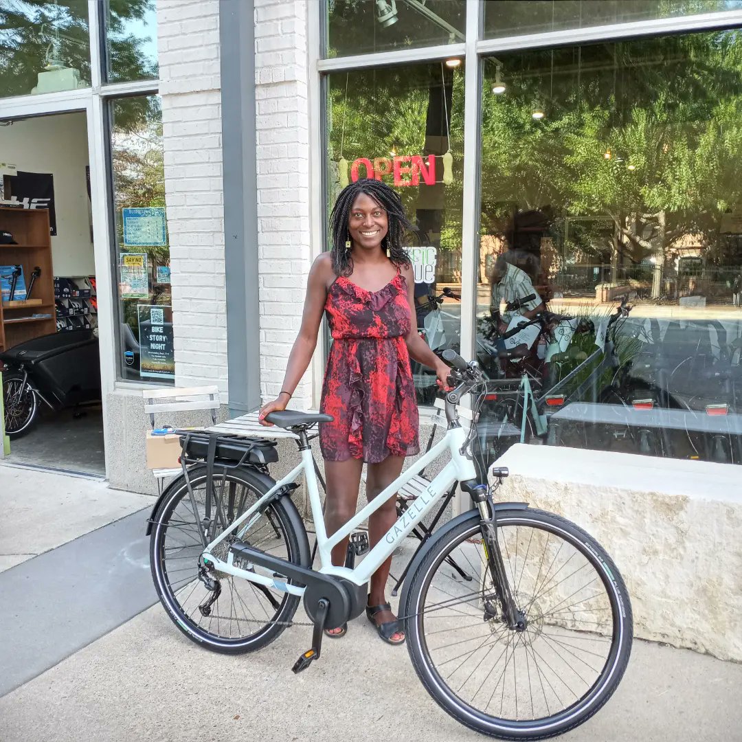 ElectricAvenue tweet media