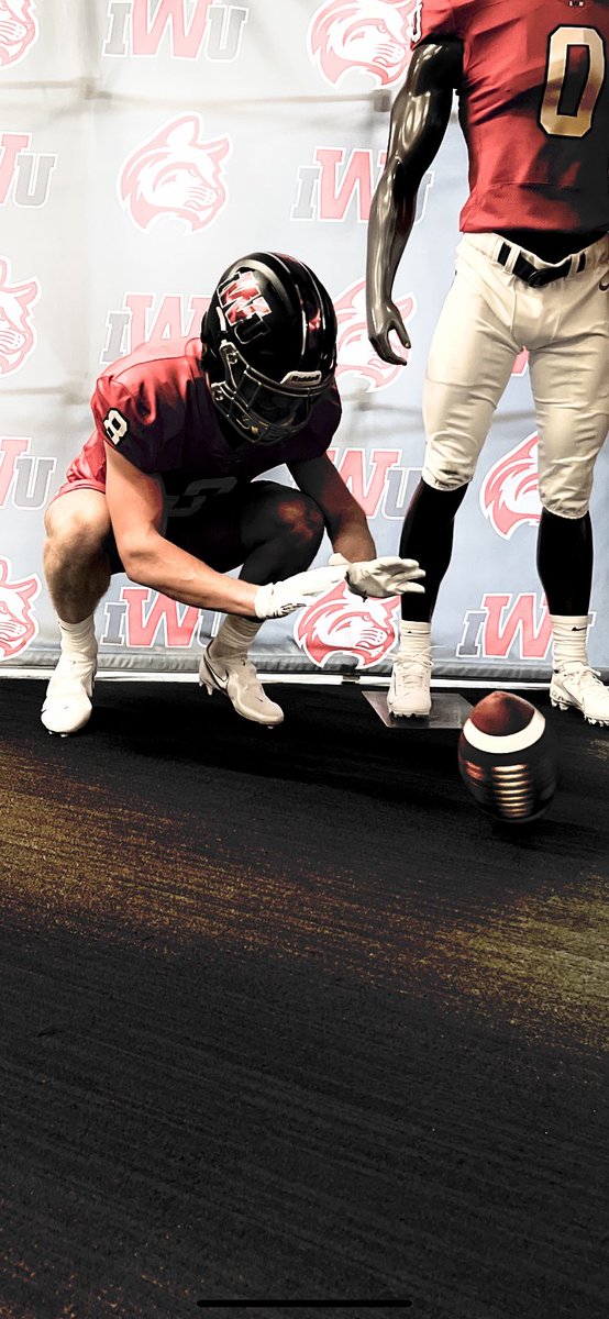 Had a great official visit at Indiana Wesleyan 🔥📸@CoachBeyerIWU <a href="/Coach_Langs/">Jordan Langs</a>