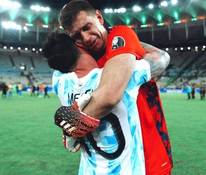 azzaibrahimm's tweet photo. حبايبييييي 😭😭💙💙💙💙💙 https://t.co/xlef2ImdgX