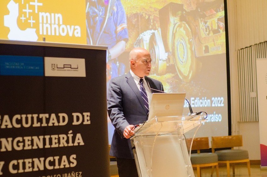 Facultad de Ingeniería y Ciencias UAI tweet media