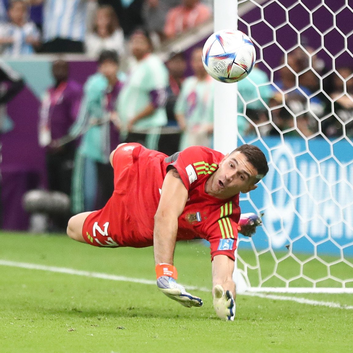 InvictosSomos's tweet image. El mejor atajador de penales del mundo. DIBU.