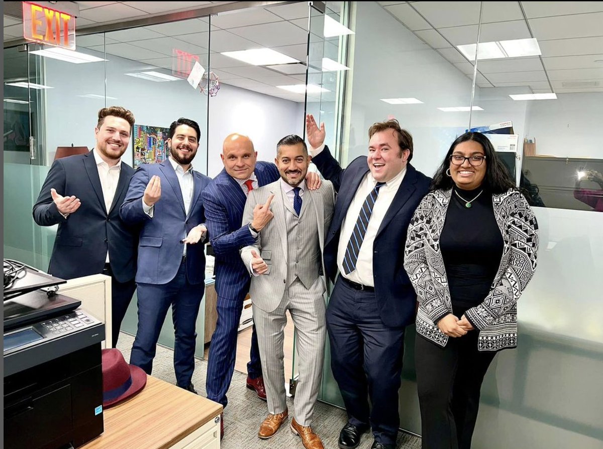 ABKLawNYC's tweet photo. Spend #FirmFriday with ABK LAW ⚖️🏛
ABKLaw LIVE - a glimpse at what goes on behind the scenes at a busy preeminent boutique NYC trial law firm.
#EveryoneDeservesAFairTrial
#TrialAttorney #Litigation
#nyclawyer #newyorklawyer #privatepractice
#Criminal #Civil #Appellate https://t.co/aarIfxNvXy