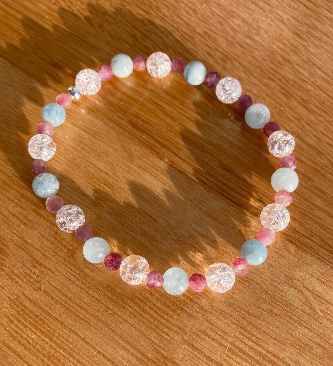 TesoriNaturali's tweet photo. Another new creation from the Faerie Treasure Trove!
Aquamarine, crackled quartz and faceted pink tourmaline beads capture the gentle energy of a soft summer sky. The perfect antidote for the winter blues.
#CraftBizParty #Aquamarine #ThatPerfectGift
https://t.co/sUVCYdH0up https://t.co/CGxZ9GU7de