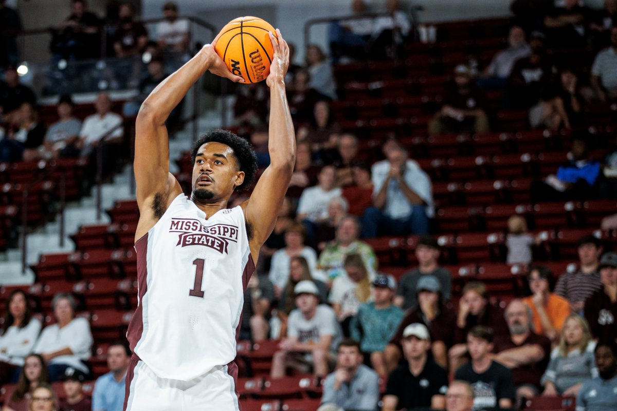 𝟏 𝐨𝐟 𝟔 Power-5 players averaging a double-double heading into the weekend: 

➡️ <a href="/ToluSmith1/">GS3⛓</a> 

#HailState🐶