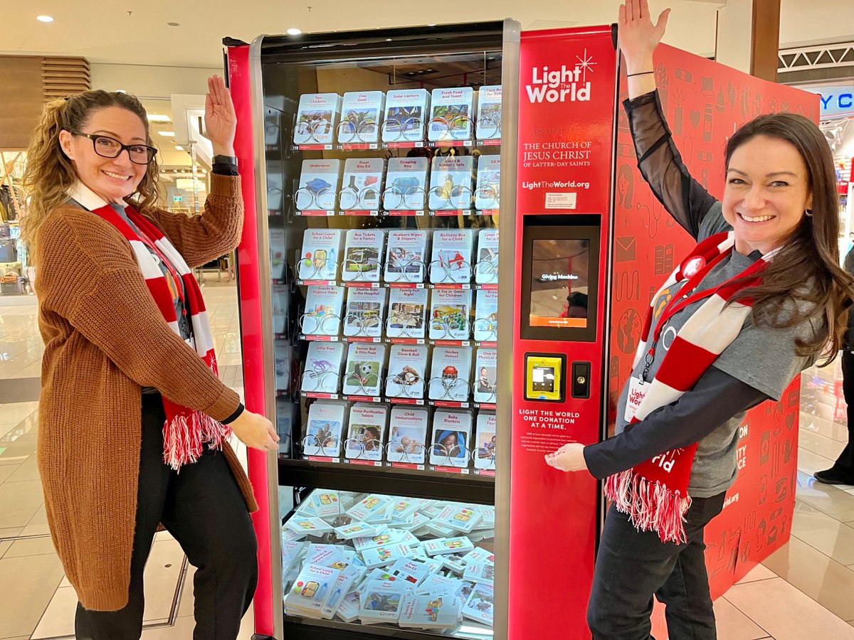 calgarydropin's tweet photo. If you're near @southcentremall this weekend, stop by the Giving Machine and say hello! While you're there, consider making a donation that will help keep Calgarians in need warm this winter. 
@CalgaryGiving #givingmachineyyc #GiveBack #yyc #charity https://t.co/fTiwLoi0VX