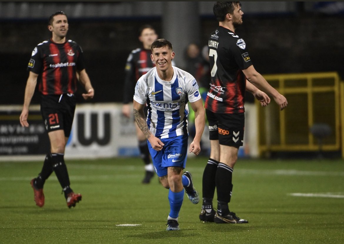 evan mclaughlin tweet media