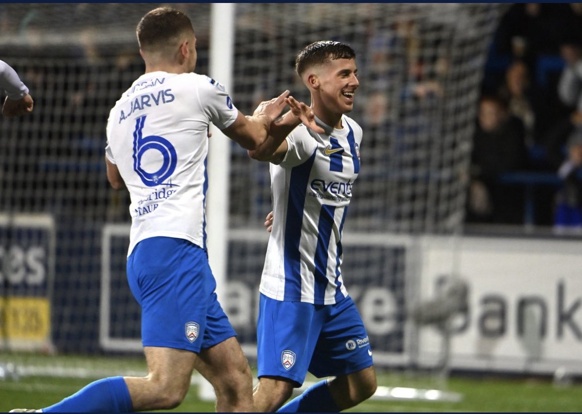 evan mclaughlin tweet media