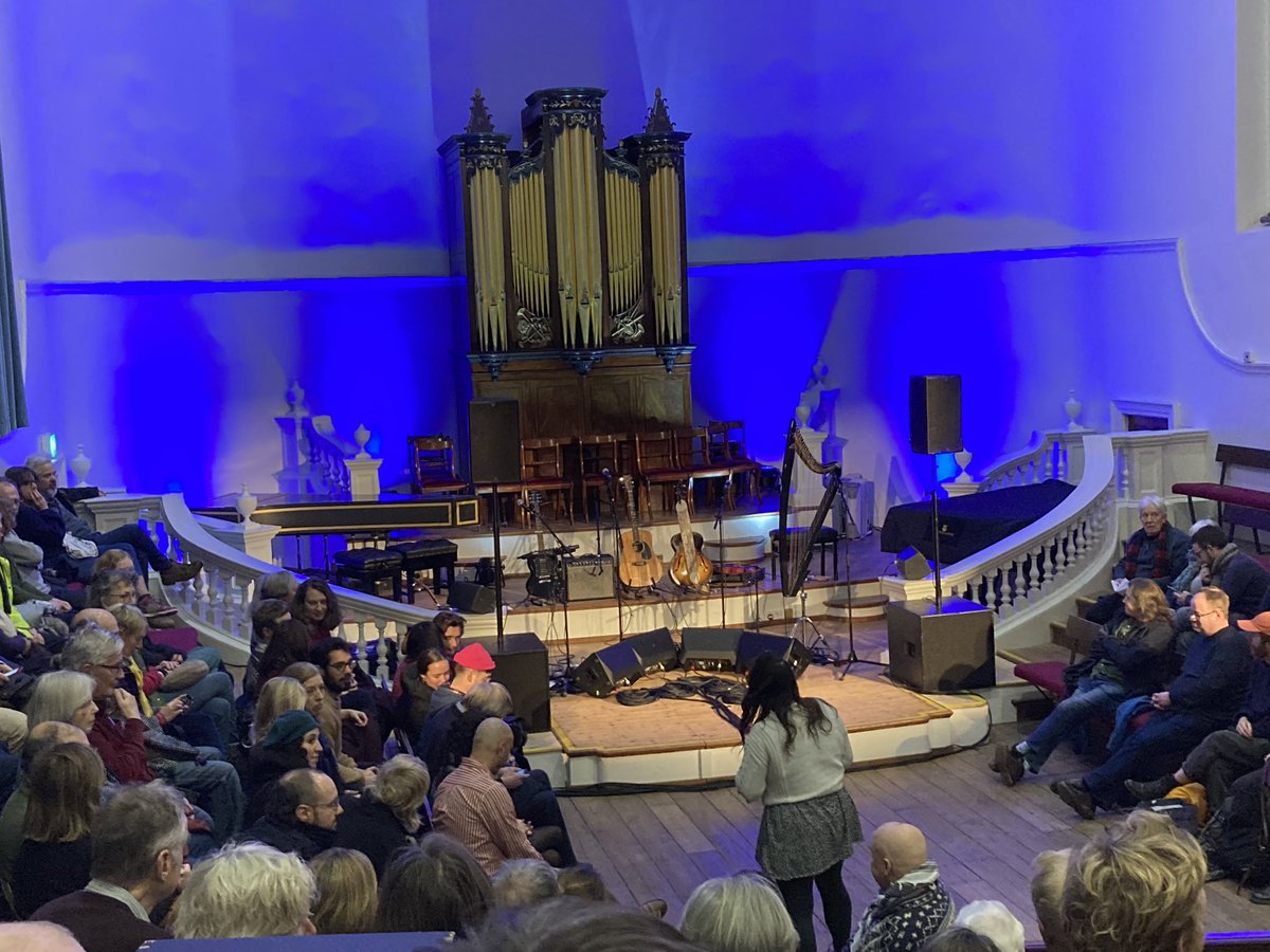Linden Baxter (@linnybaxter) on Twitter photo Lovely gig of seasonal story songs to warm the heart on a frosty night in Oxford’s Holywell Music rooms with <a href="/TheFurrowC/">Furrow Collective</a>, thanks <a href="/OCMEVENTS/">OCM</a>
Quite possibly my first encounter with the “musical saw”, on which <a href="/LucyLucyfarrell/">lucy farrell</a> makes a surprisingly soothing sound! Lovely gig of seasonal story songs to warm the heart on a frosty night in Oxford’s Holywell Music rooms with <a href="/TheFurrowC/">Furrow Collective</a>, thanks <a href="/OCMEVENTS/">OCM</a>
Quite possibly my first encounter with the “musical saw”, on which <a href="/LucyLucyfarrell/">lucy farrell</a> makes a surprisingly soothing sound!