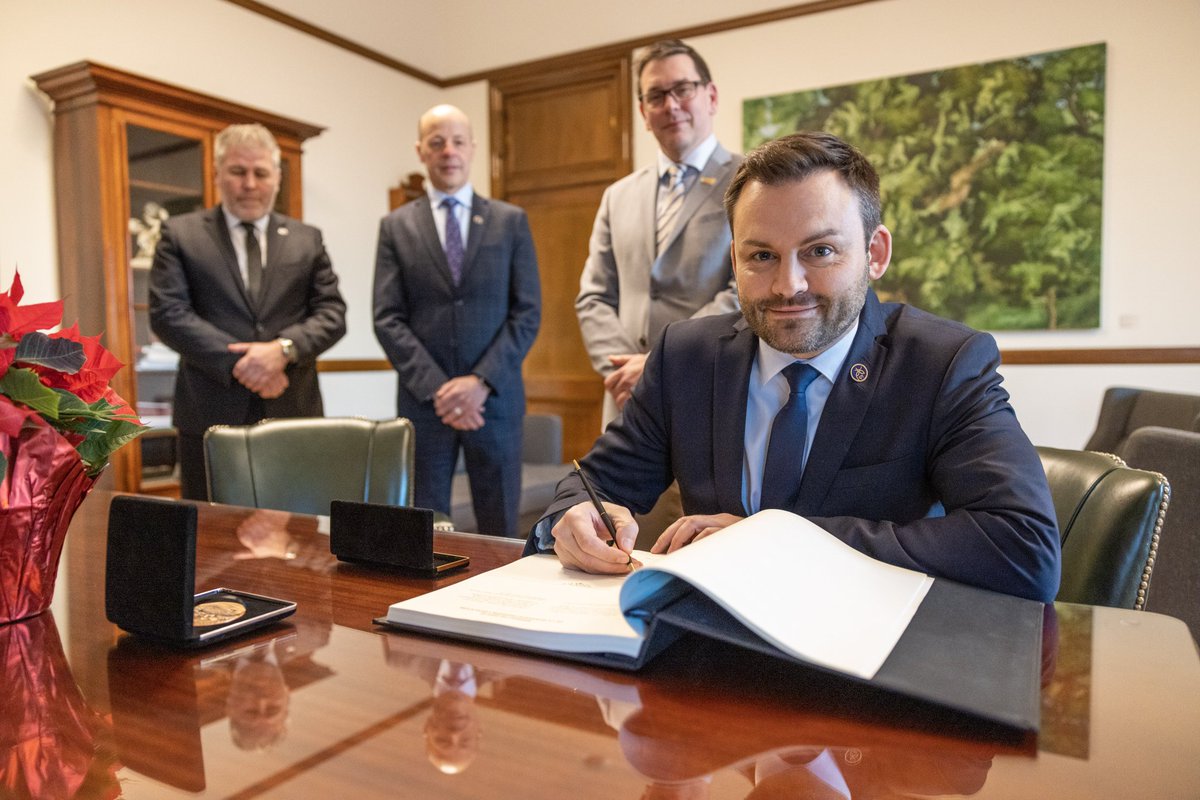 Paul St-Pierre Plamondon tweet media