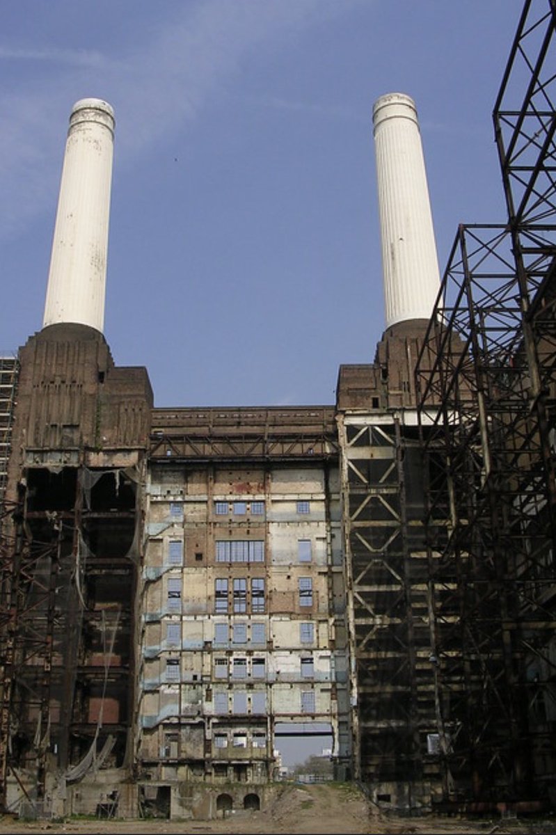 Chris Hamilton tweet media