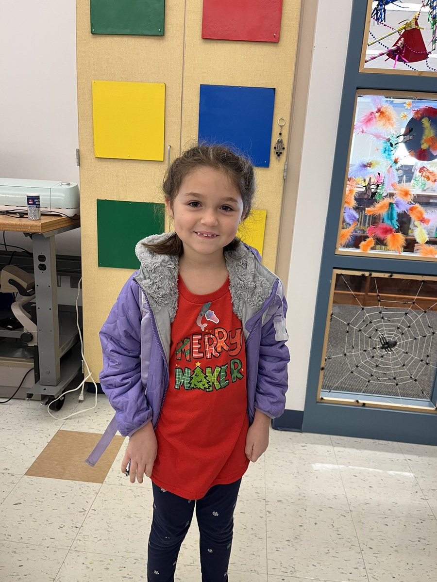 FrewsCrews's tweet photo. Best day ever #merrymaker #making #creative #happykids @Avonworthschool https://t.co/MSNUCCOOS4
