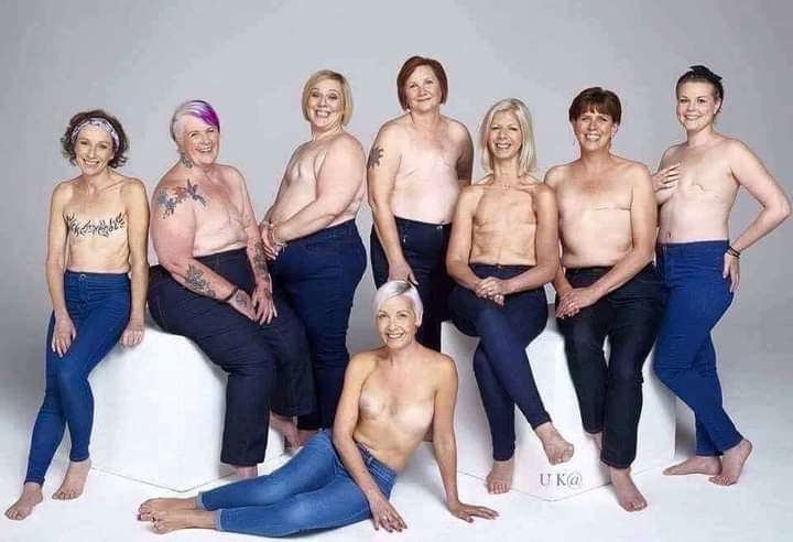 Чи тарган туранхай, үсний өнгө, хөхний том жижиг, өндөр намхан мэтийн энгийн асуудлаас болж уурлаж, уйлж өөрийгөө голж байхад бид амьд байгаадаа инээмсэглэдэг бас баярладаг #гэнэ...Бодох л асуудал шүү...😟😟😟😟😟😟